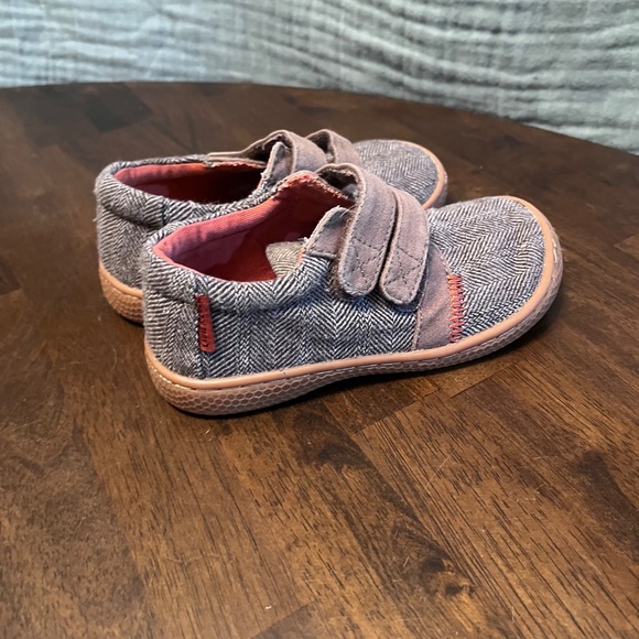 Livie and Luca Size 11 Toddler Boys Herringbone Natural Textile Shoes - Picture 5 of 6